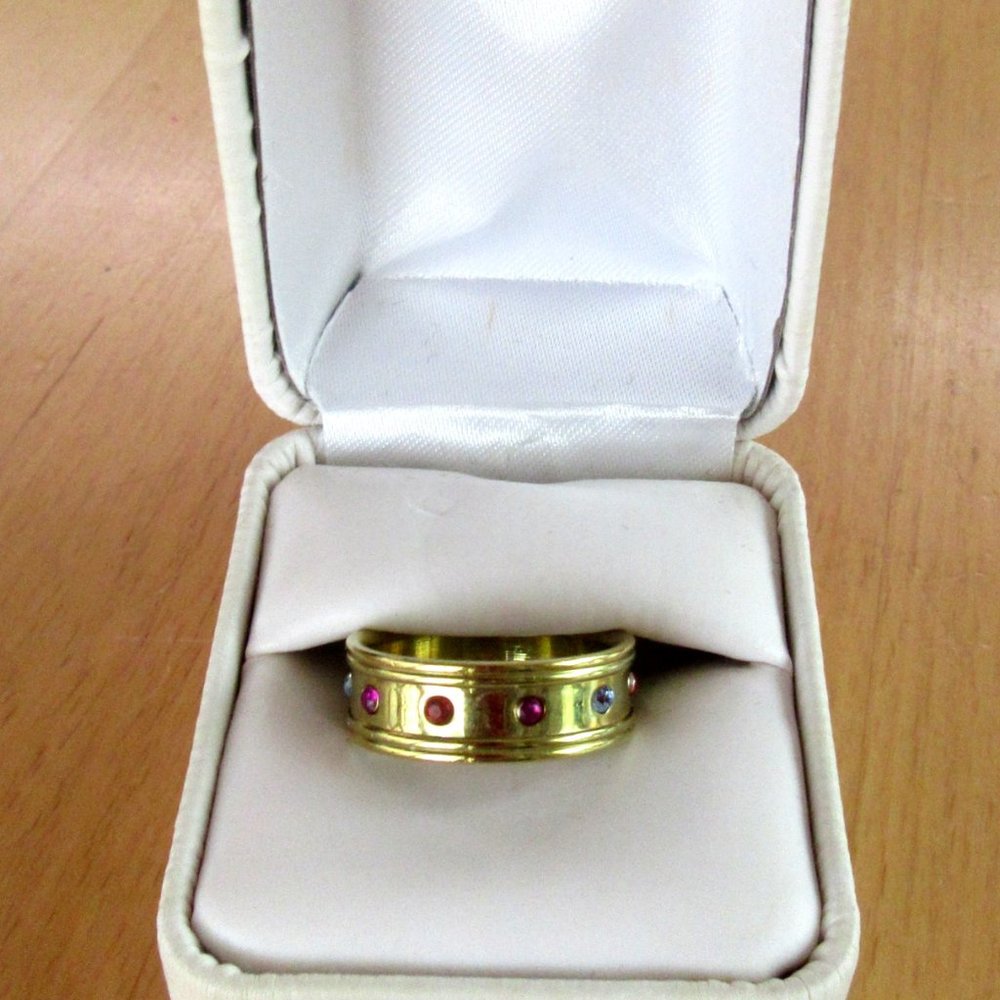 Gold tone multi color rhinestones band ring Sz 7